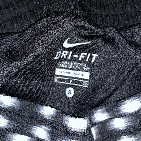 Nike Athletic Shorts - Picture 5 of 5